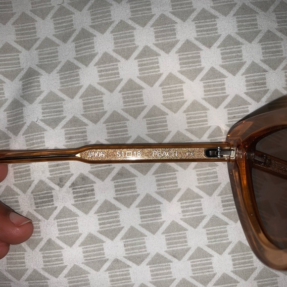 Chimi Sunglasses - Picture 2 of 6